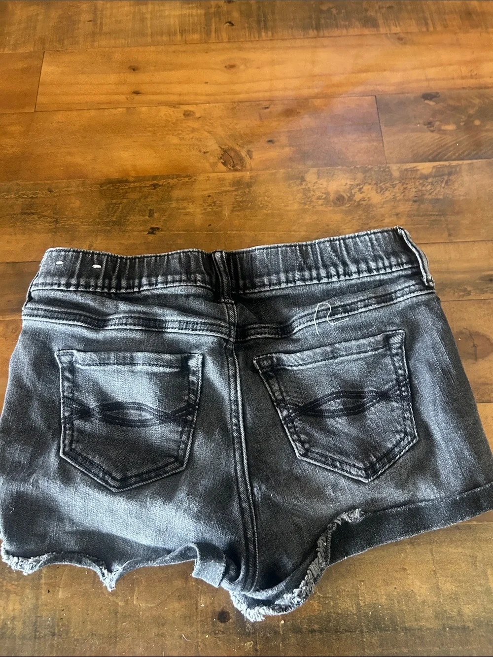 Abercrombie & Fitch Black Distressed Button-Fly Kids Denim Shorts